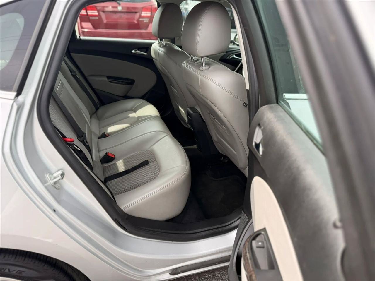 Used 2014 Buick Verano Convenience FWD image 27