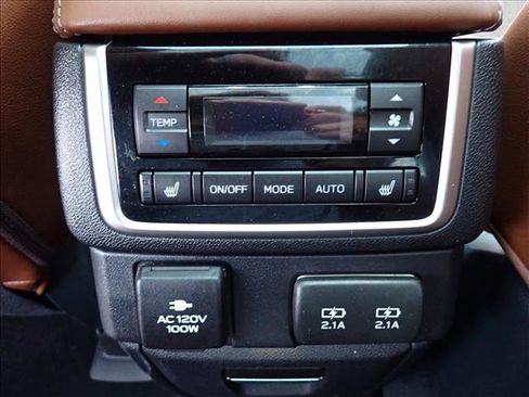 Used 2019 Subaru Ascent Touring AWD/4WD image 11