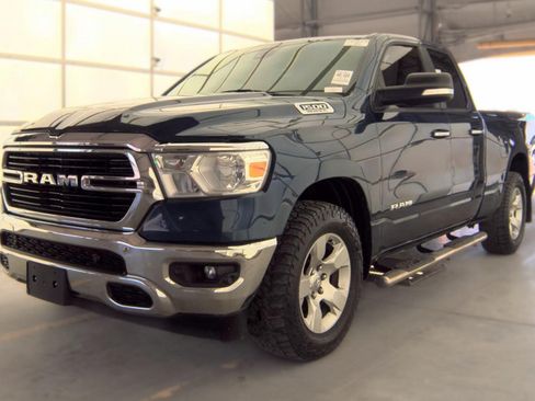 Used 2019 RAM 1500 Big Horn AWD/4WD image 4