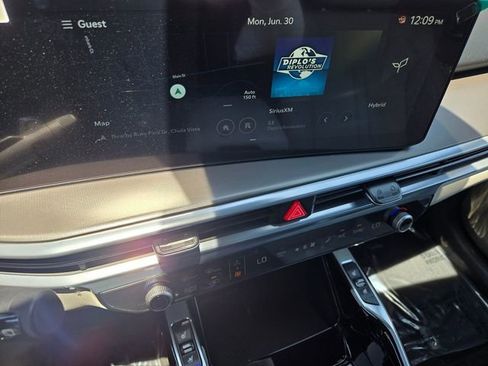 New 2025 Kia Sorento SX Prestige image 9