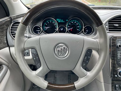 Used 2013 Buick Enclave Leather image 26