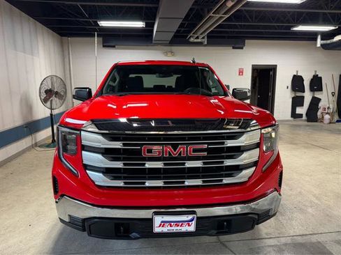 Certified 2024 GMC Sierra 1500 SLE AWD/4WD image 2