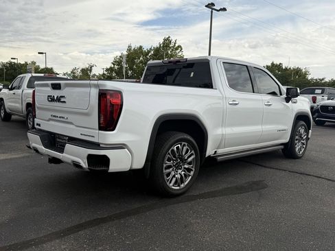 Used 2024 GMC Sierra 1500 Denali Ultimate image 5