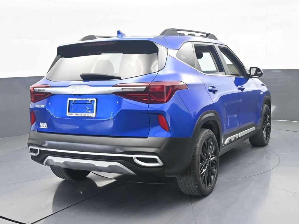 Used 2023 Kia Seltos Nightfall Edition AWD/4WD image 5