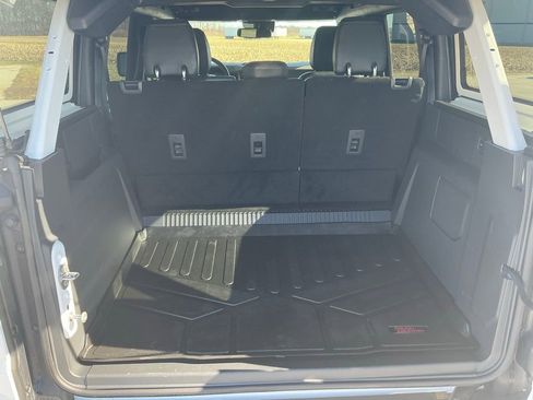 Used 2024 Ford Bronco Wildtrak image 15