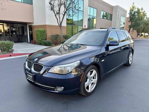 Used 2008 BMW 535xi Wagon w/ Premium Pkg image 4