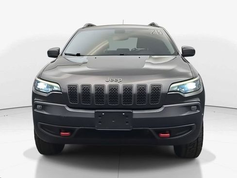 Used 2020 Jeep Cherokee Trailhawk w/ Cold Weather Group image 3