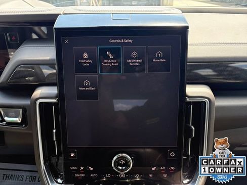 Used 2025 GMC Yukon Elevation w/ LPO, Floor Liner Package RWD image 8