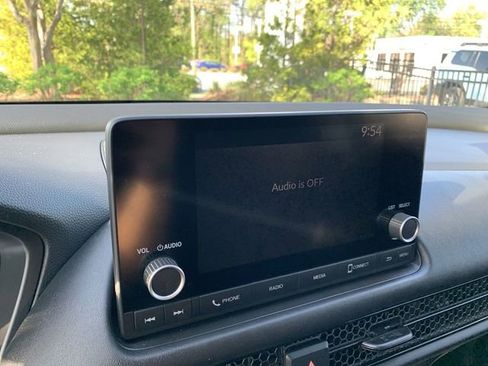 Used 2025 Honda HR-V LX image 21