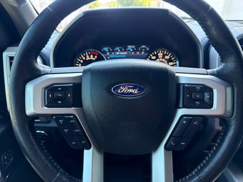 Used 2016 Ford F150 Lariat w/ Equipment Group 502A Luxury AWD/4WD image 23