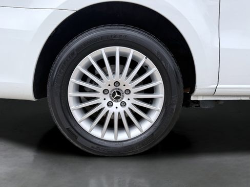 Used 2018 Mercedes-Benz Metris Passenger image 14