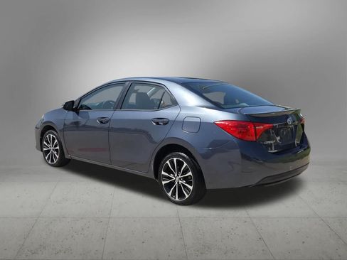 Used 2017 Toyota Corolla SE FWD image 4