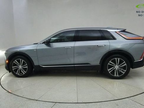 Used 2024 Cadillac Lyriq Luxury AWD/4WD image 69