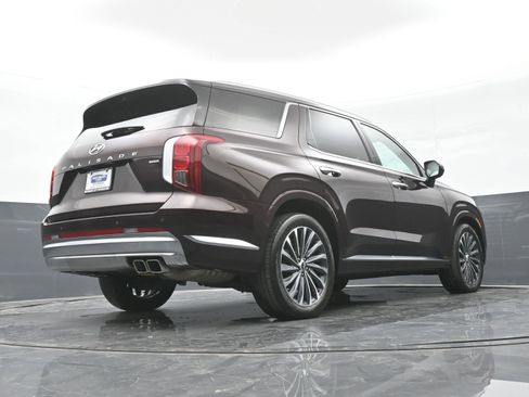 Used 2024 Hyundai Palisade Calligraphy image 47