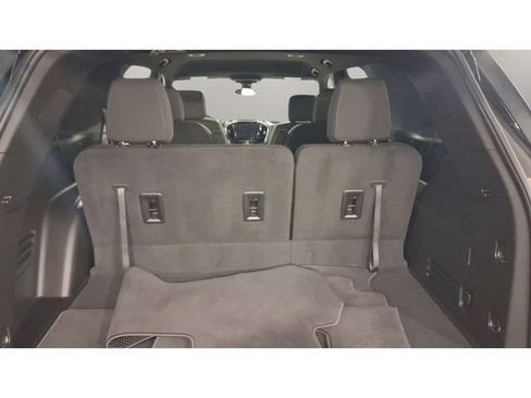 Used 2023 Chevrolet Traverse LT AWD/4WD image 19