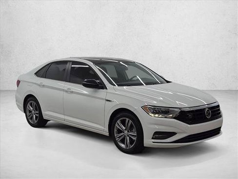 Used 2021 Volkswagen Jetta R-Line FWD image 3