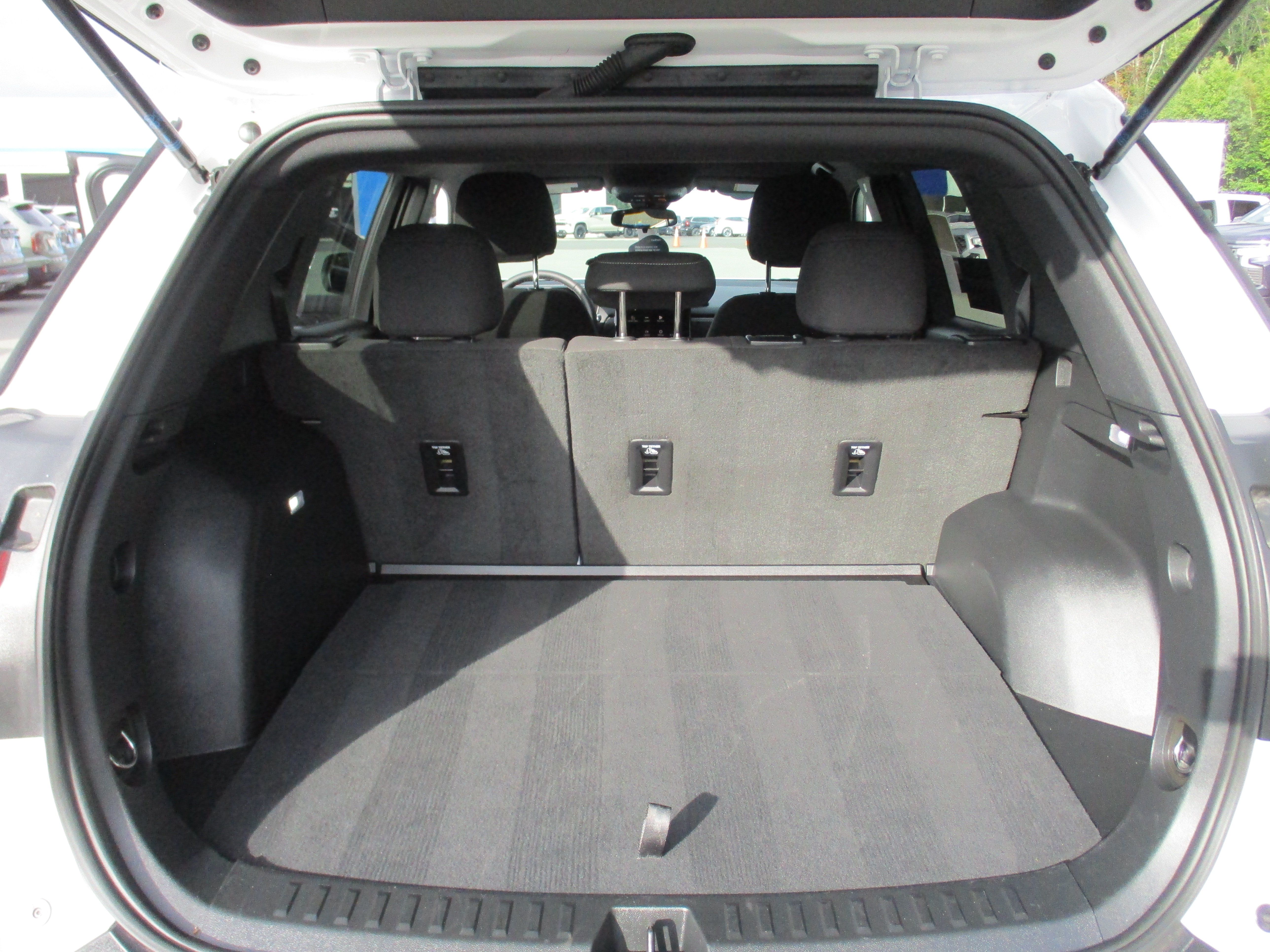 Certified 2026 GMC Terrain Elevation AWD/4WD image 13