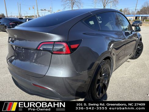 Used 2023 Tesla Model Y Long Range image 4