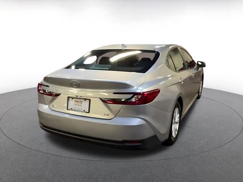 Used 2025 Toyota Camry LE image 14