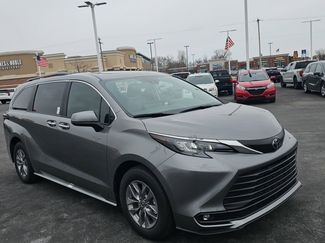 Used 2026 Toyota Sienna XLE video 1