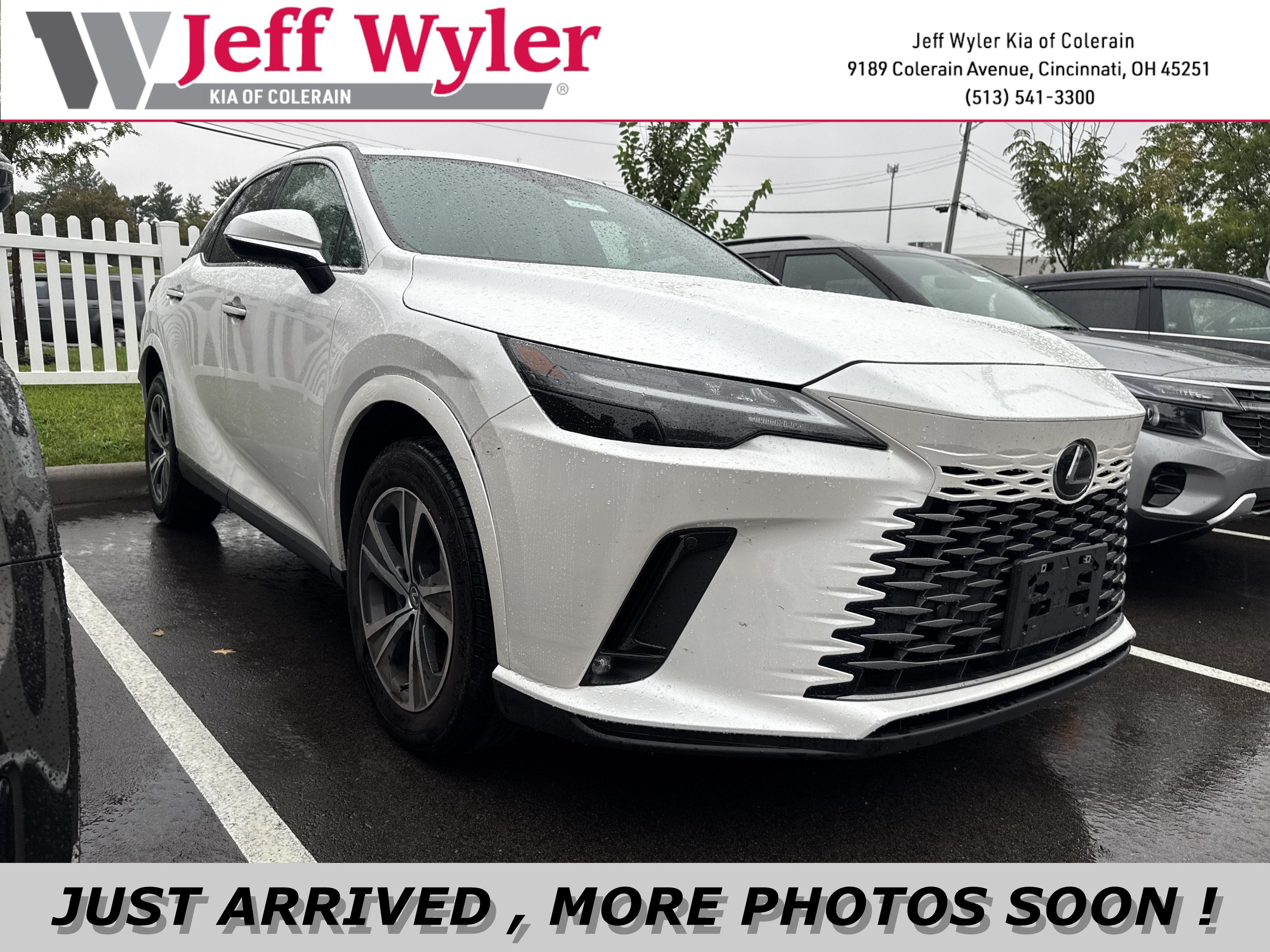 Used 2023 Lexus RX 350 Premium w/ Cold Area Package FWD image 1