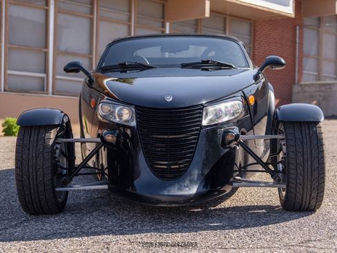 Used 1999 Plymouth Prowler RWD image 21