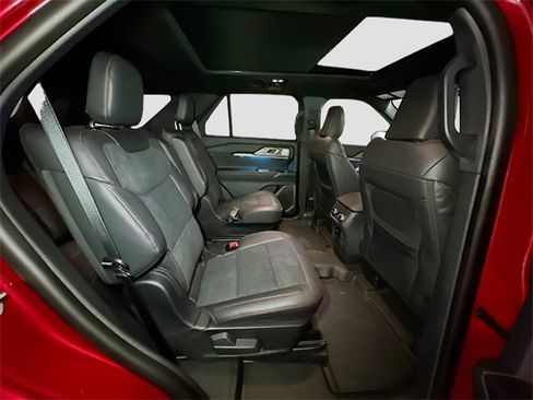 New 2026 Ford Explorer ST w/ Sun And Sound Package image 32