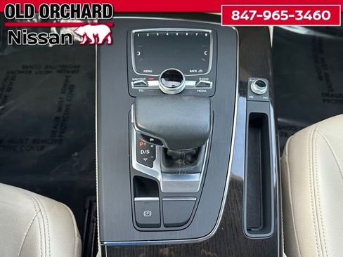 Used 2019 Audi Q5 2.0T Premium Plus w/ Premium Plus Package image 18