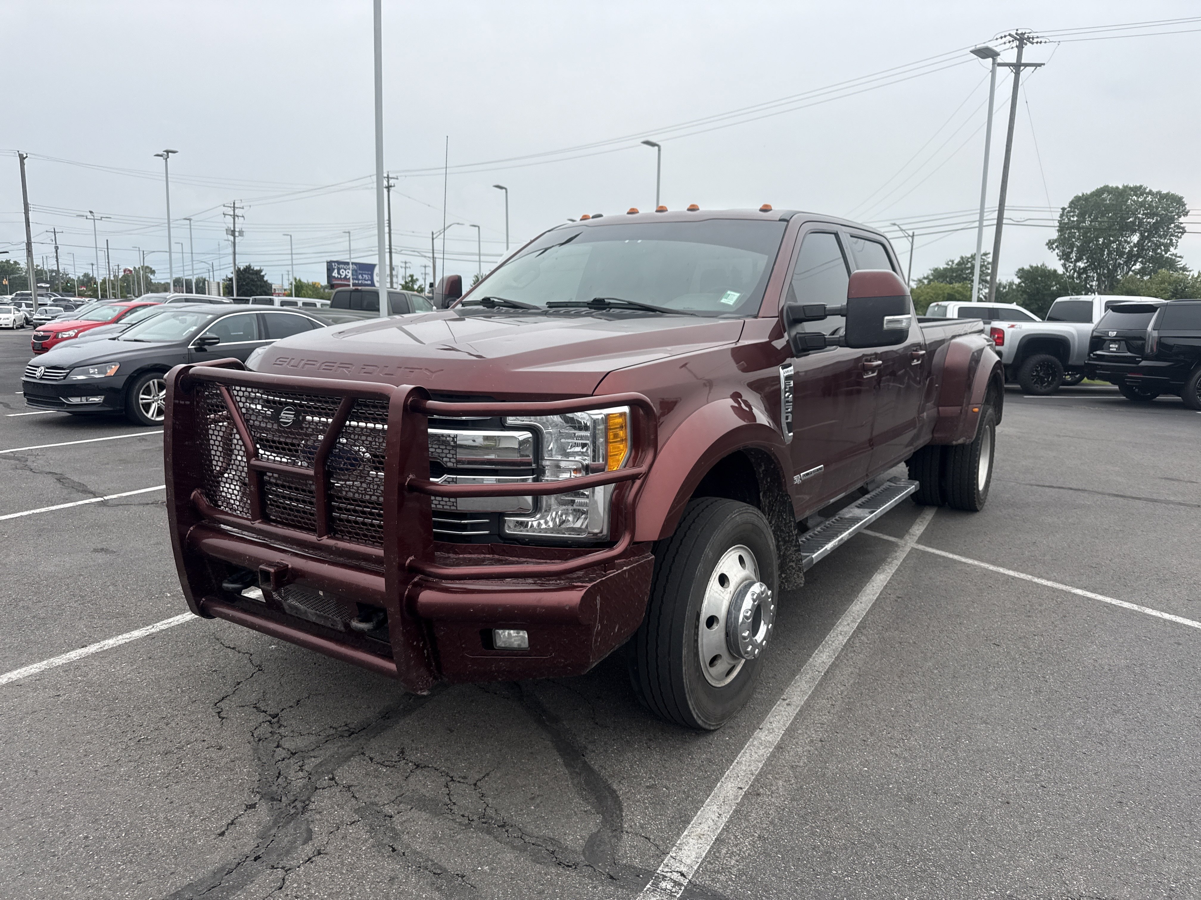 Used 2017 Ford F450 Lariat w/ Lariat Value Package AWD/4WD image 1