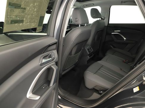 New 2025 Audi Q5 Premium image 26