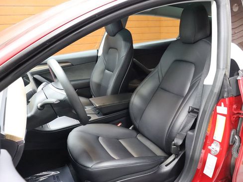 Used 2023 Tesla Model 3 Standard Range image 32