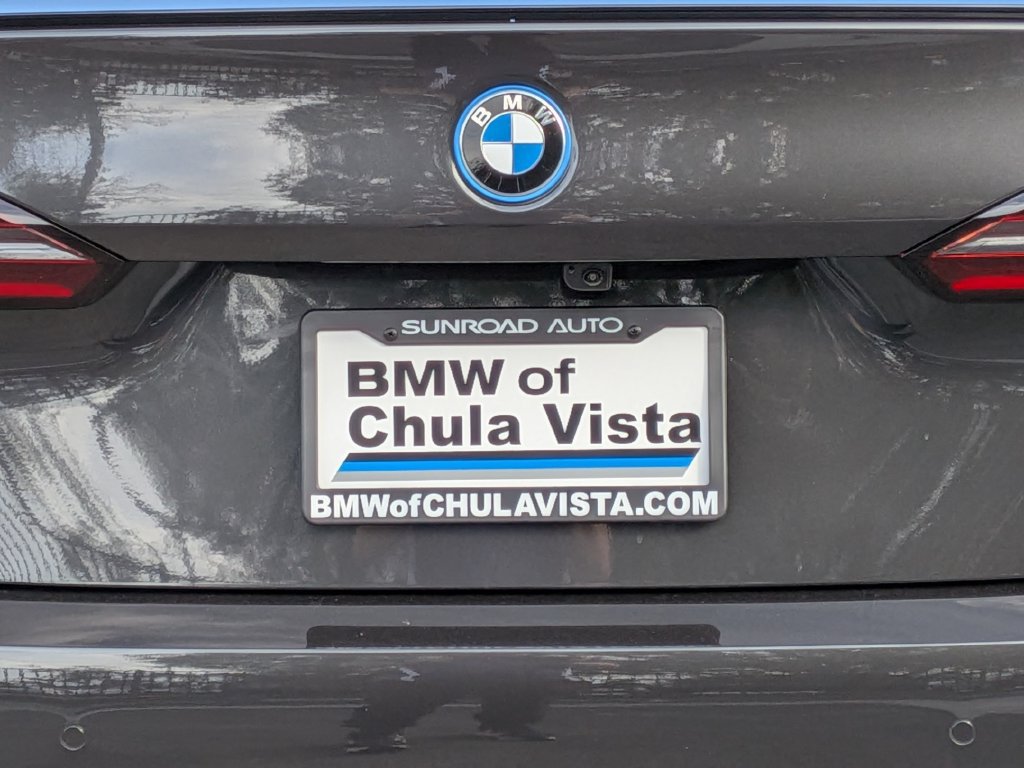 Used 2026 BMW i5 eDrive40 RWD image 38