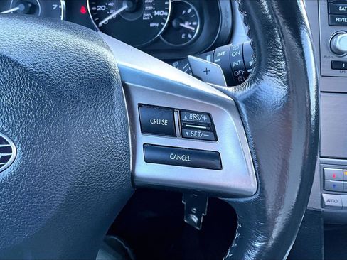 Used 2012 Subaru Outback 2.5i Limited w/ Moonroof Pkg image 17