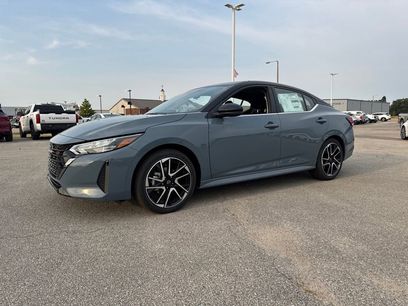 New 2025 Nissan Sentra SR w/ Trunk Package