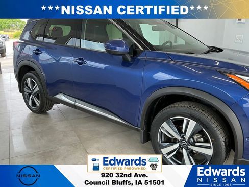 Used 2023 Nissan Rogue Platinum AWD/4WD image 2