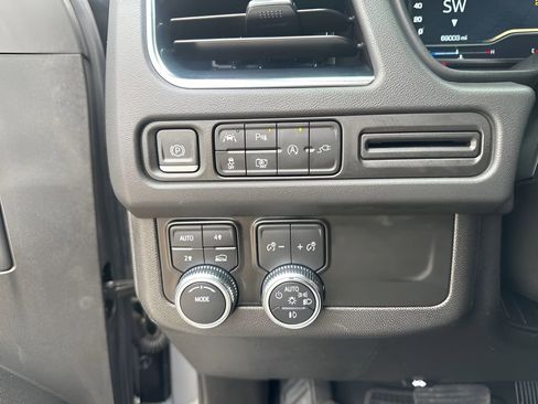 Certified 2022 GMC Yukon SLT w/ SLT Premium Package image 28