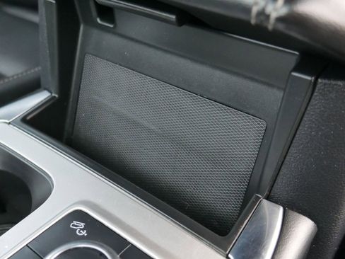 Used 2021 Ford Explorer XLT w/ Equipment Group 202A image 31