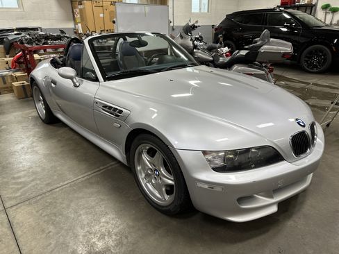 Used 2000 BMW Z3 image 2
