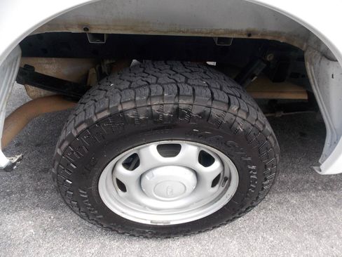 Used 2017 Ford F150 XL w/ XL Power Equipment Group RWD image 19