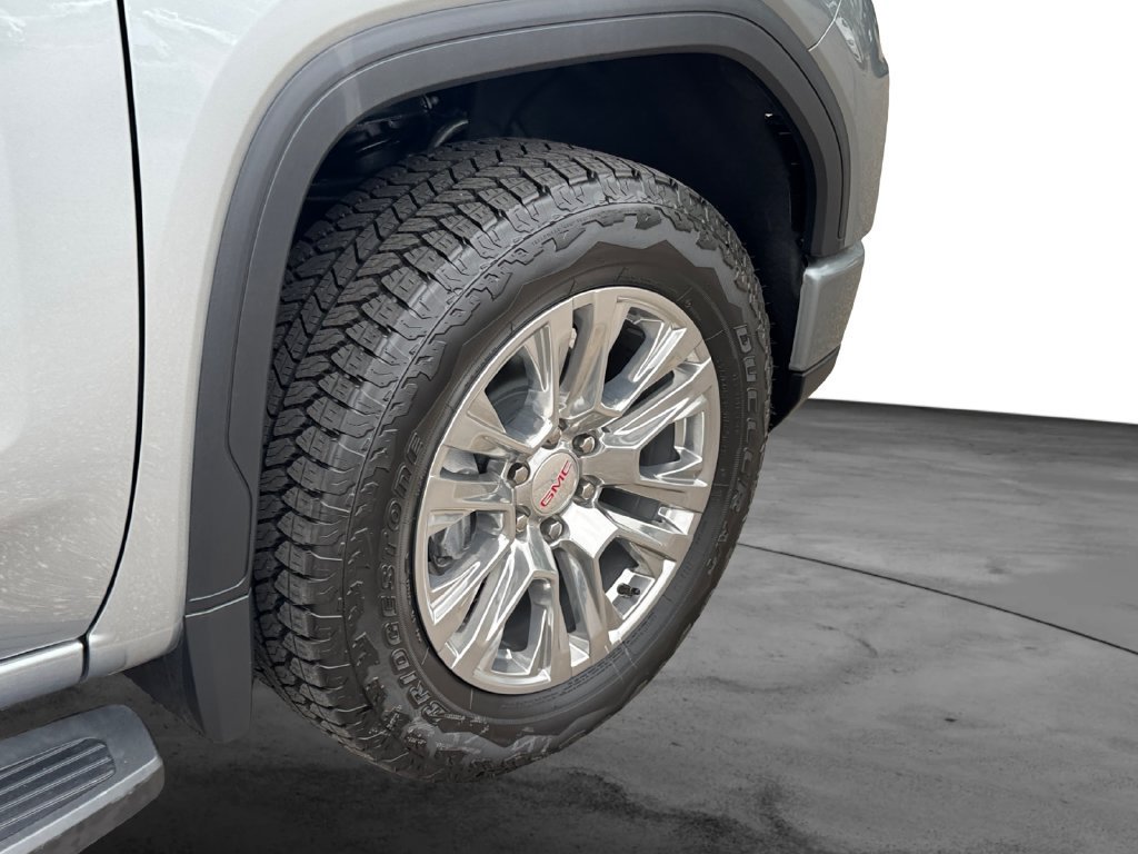 Used 2026 GMC Sierra 1500 Denali AWD/4WD image 13