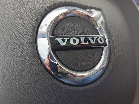 Certified 2023 Volvo XC90 B6 Plus w/ Protection Package Premier image 33