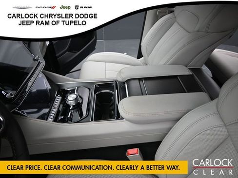 New 2026 Jeep Grand Wagoneer Summit image 17