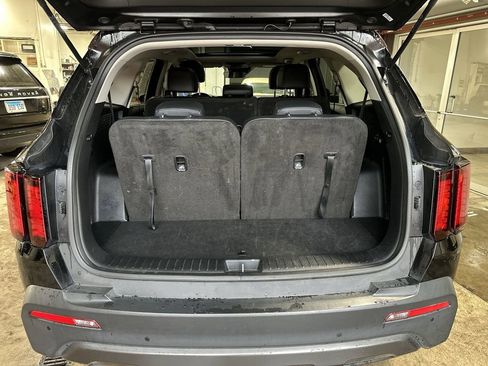 Used 2021 Kia Sorento S w/ Panoramic Sunroof Package AWD/4WD image 20