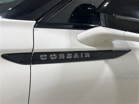 Used 2025 Lincoln Corsair Premiere w/ Equipment Group 101A image 29