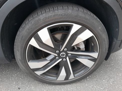 Used 2024 Volvo XC40 B5 Plus w/ Protection Package Premier AWD/4WD image 43