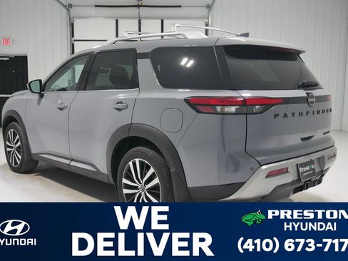 Used 2023 Nissan Pathfinder Platinum image 7