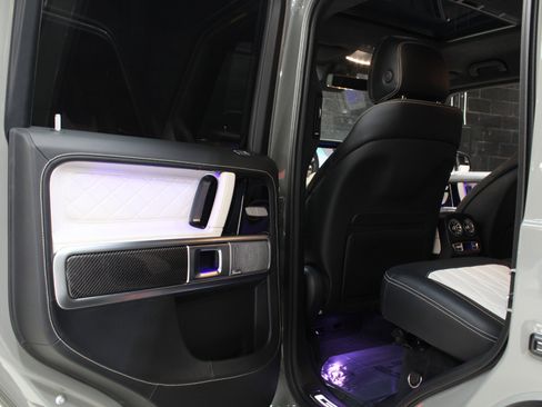 Used 2021 Mercedes-Benz G 550 image 36