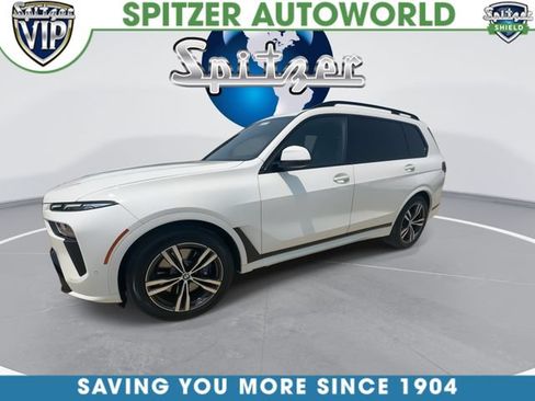 Used 2024 BMW X7 xDrive40i w/ Executive Package AWD/4WD image 4