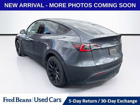 Used 2021 Tesla Model Y Long Range image 5