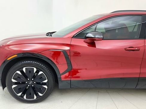 Used 2024 Chevrolet Blazer EV RS image 10